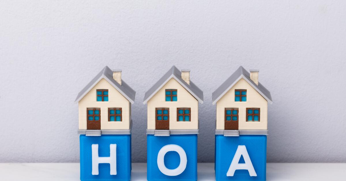 hoa-istock.jpg