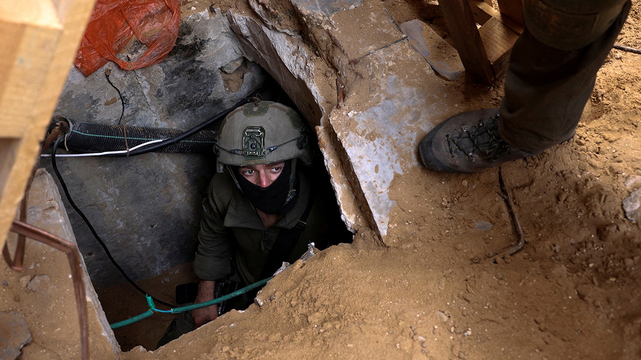 israeli-soldier-hamas-tunnels.jpg