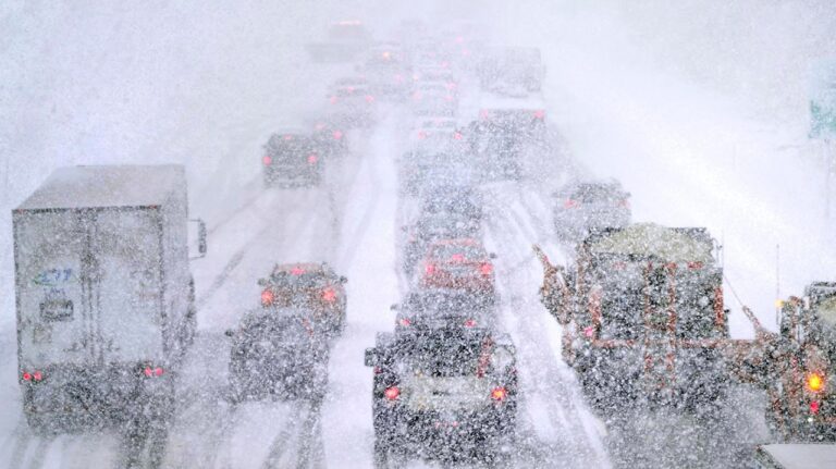 1704576303_WinterStormNewHampshire_031423_AP_Charles-Krupa.jpg