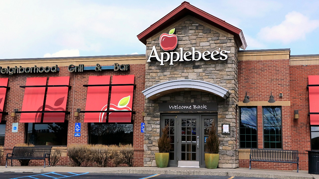 Applebees-restaurant-Idaho-exterior.jpg