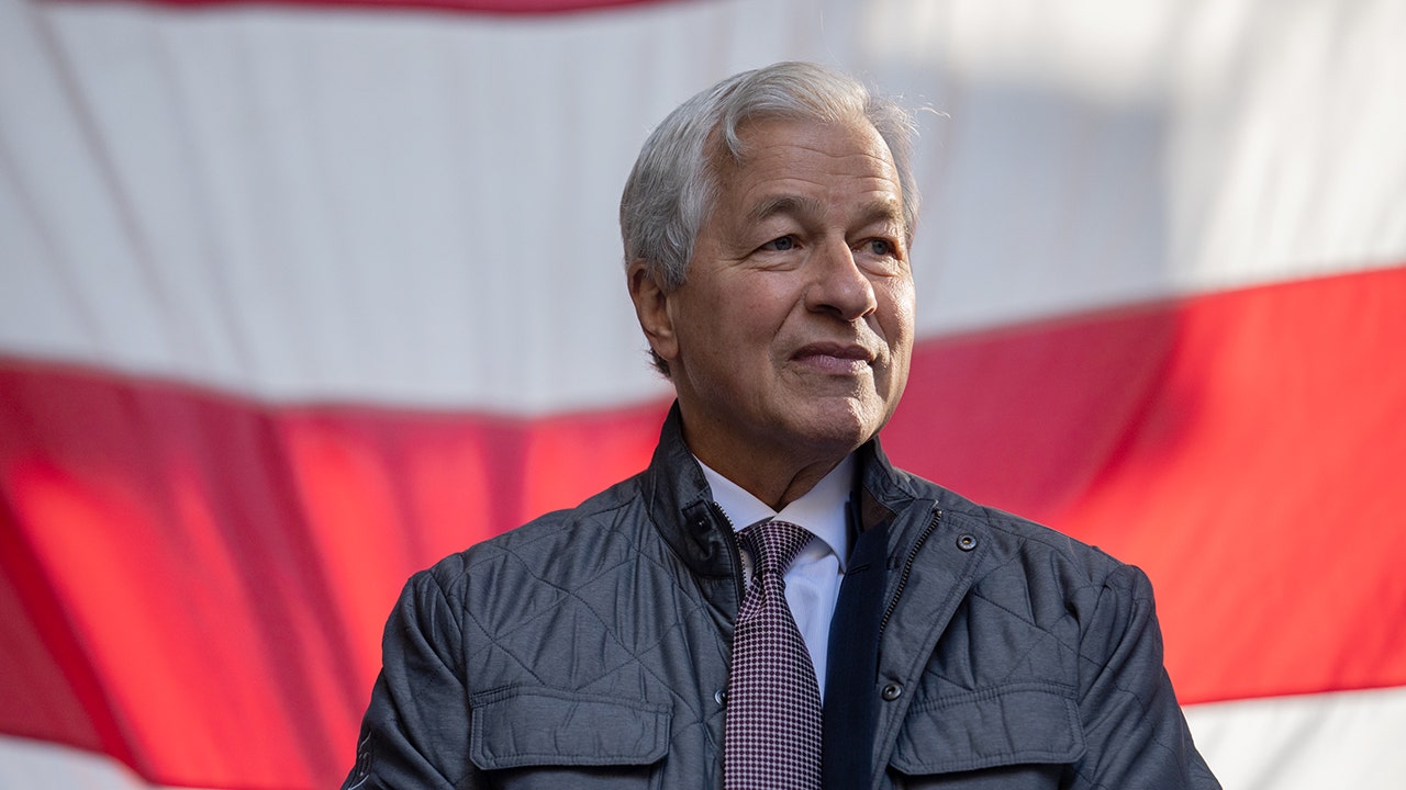 Jamie Dimon caps off $183M stock trading plan with sale of 178,200 JPMorgan Chase shares