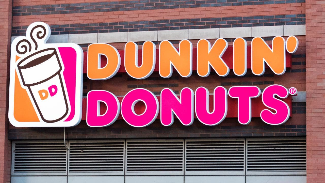 Dunkin-Donuts-sign.jpg