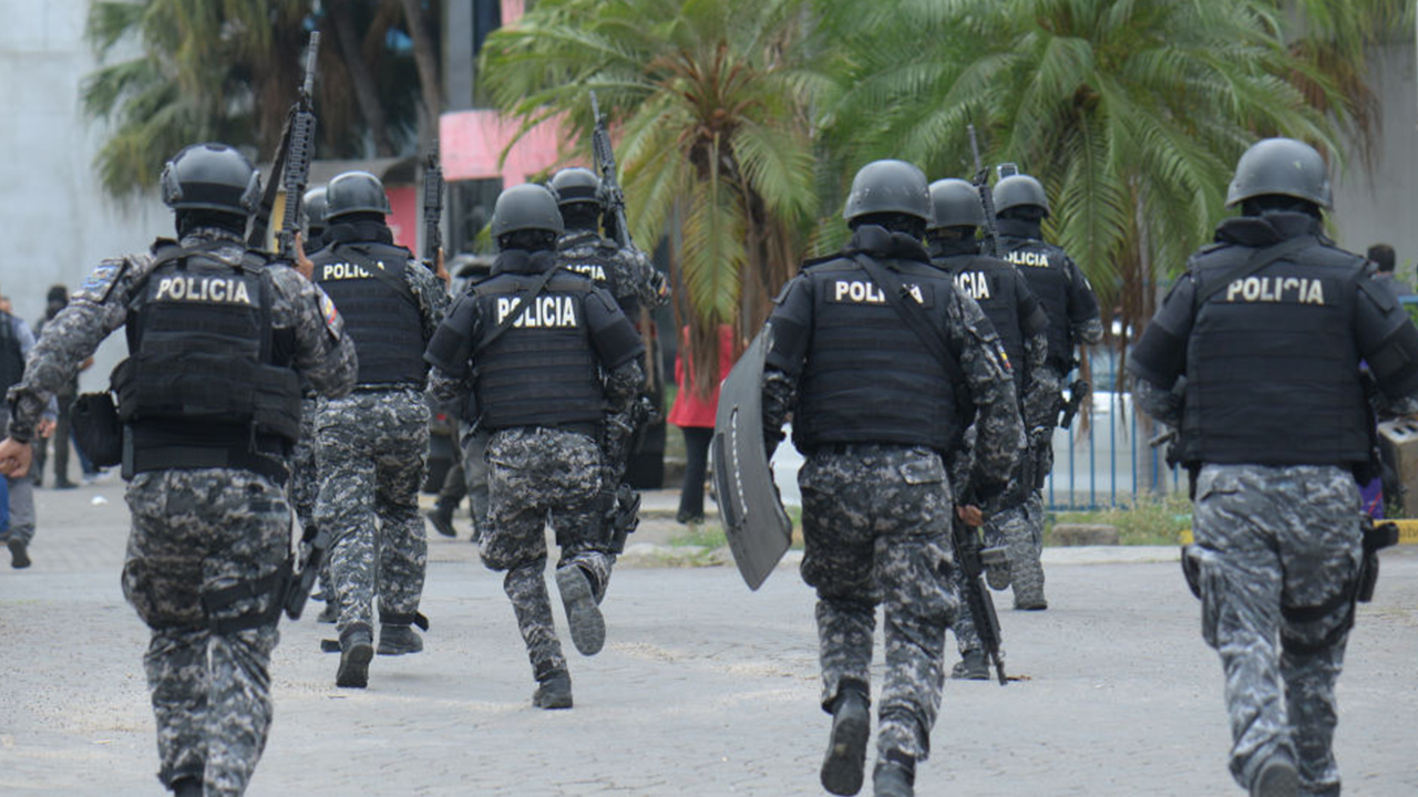 Ecuador-Police.png