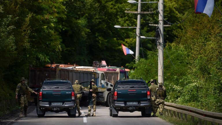 Kosovo-Soldiers.jpg