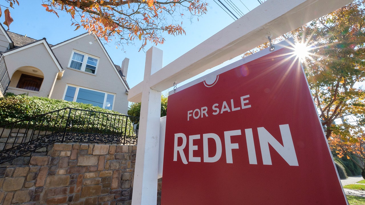 REDFIN-FOR-SALE-REAL-ESTATE-GETTY.jpg