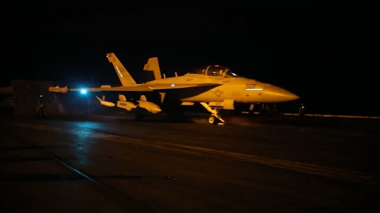 US-F18-Carrier.jpg