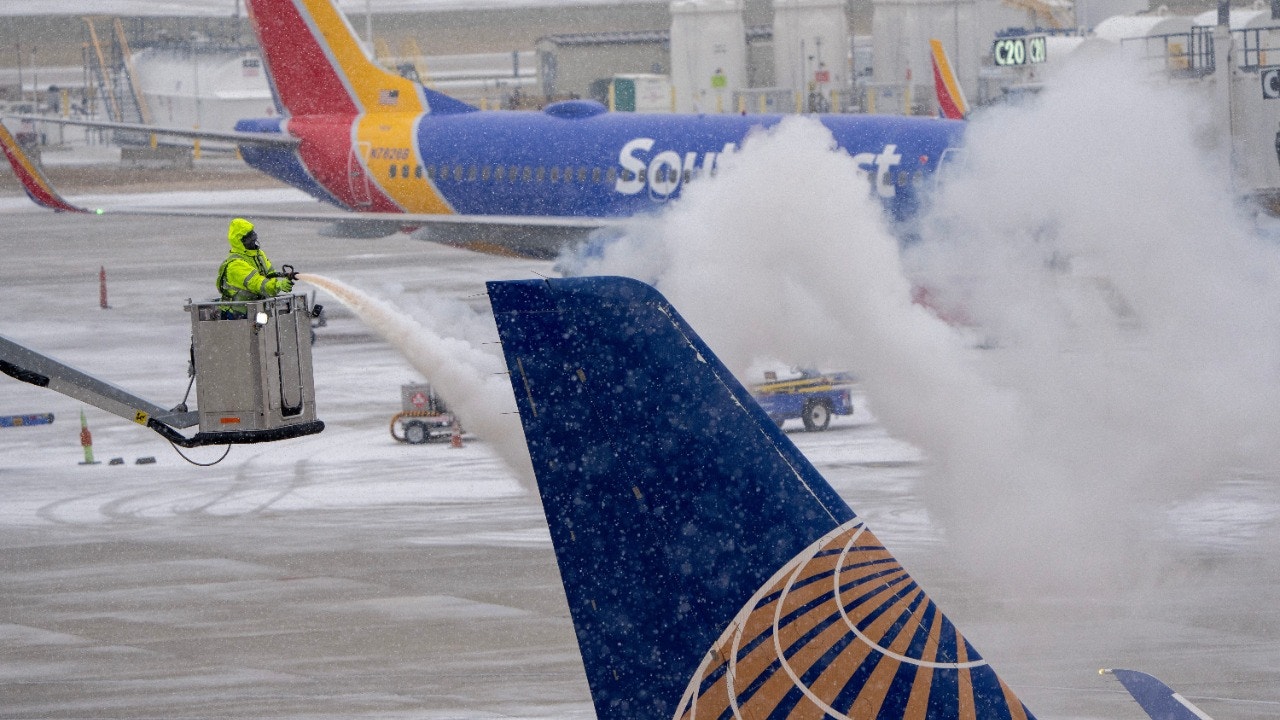 United-Southwest-Milwaukee-Airport.jpg