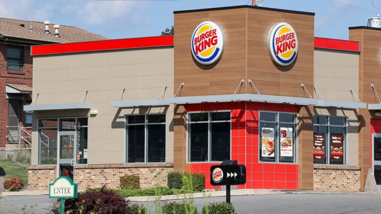 burger-king-restaurant-1.jpg