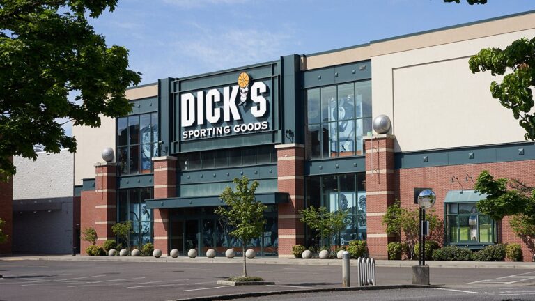 iStock-Dick-s-sporting-goods.jpg