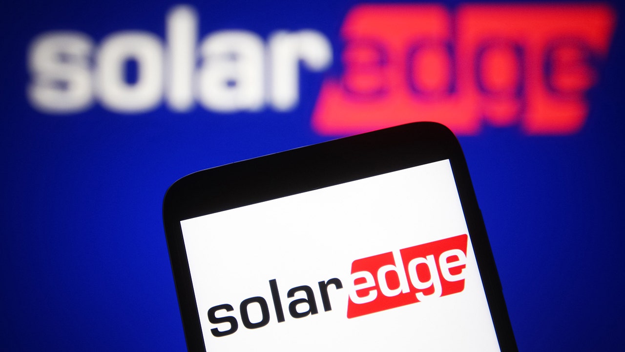 solaredge-logo-getty.jpg