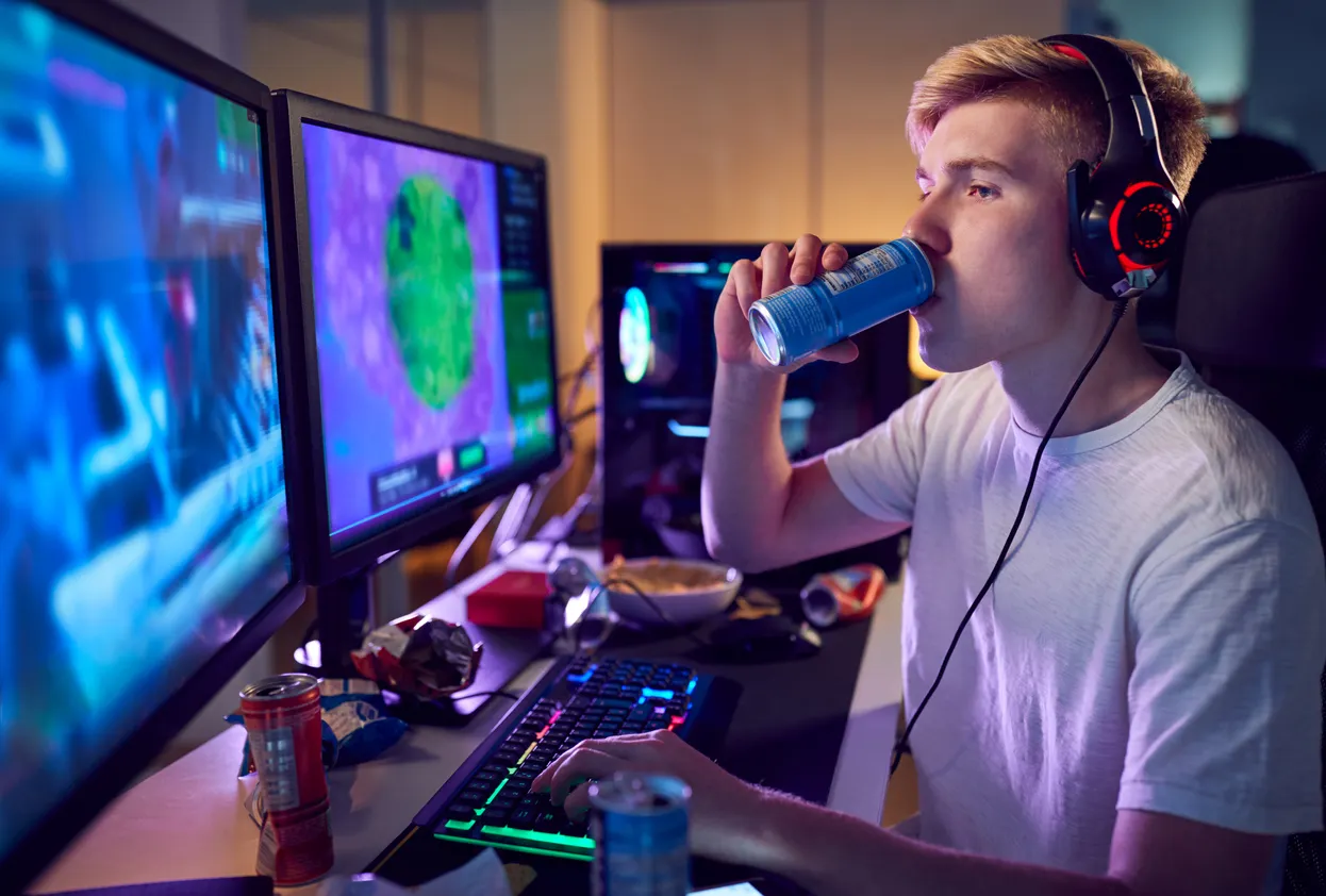 teen-gamer-energy-drinks.jpg