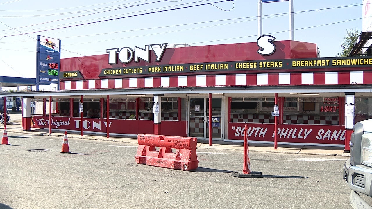 tonylukes2.jpg