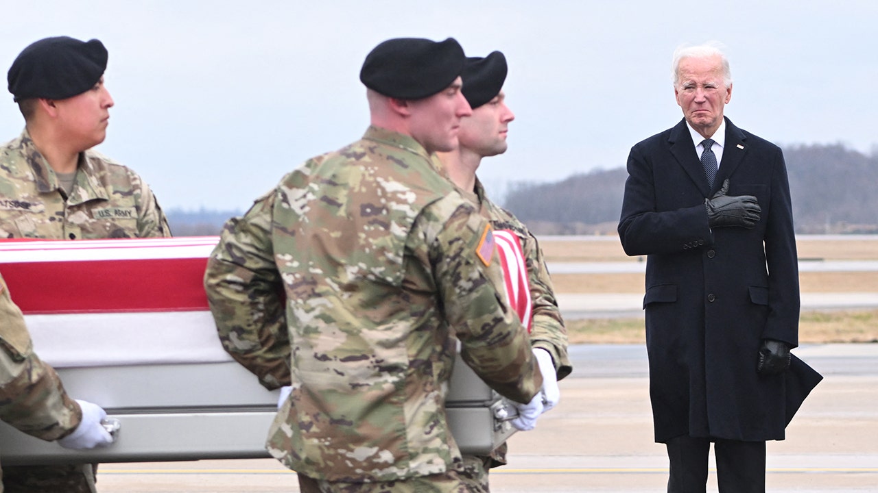 Biden-US-Soldiers-Dignified-Transfer.jpg