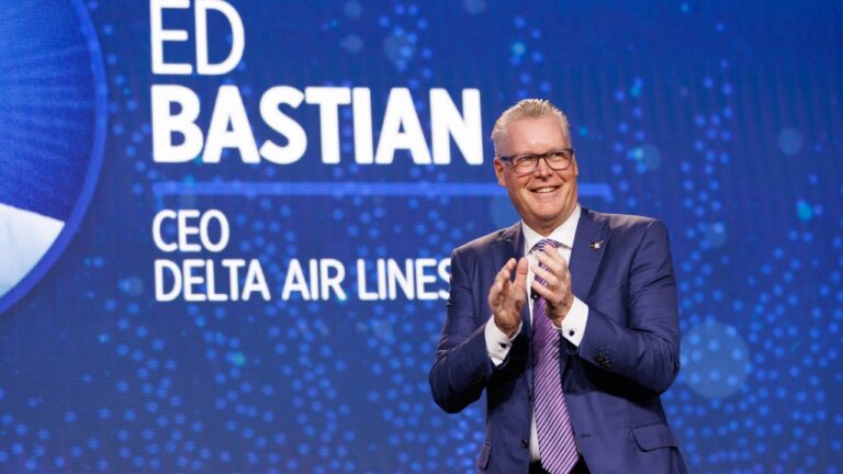 Ed-Bastian-Delta-CEO-1.jpg