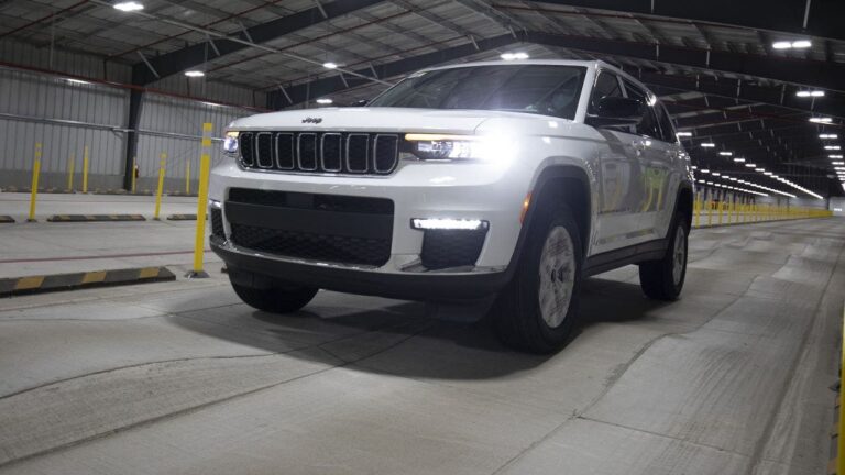 Jeep-Grand-Cherokee-1.jpg