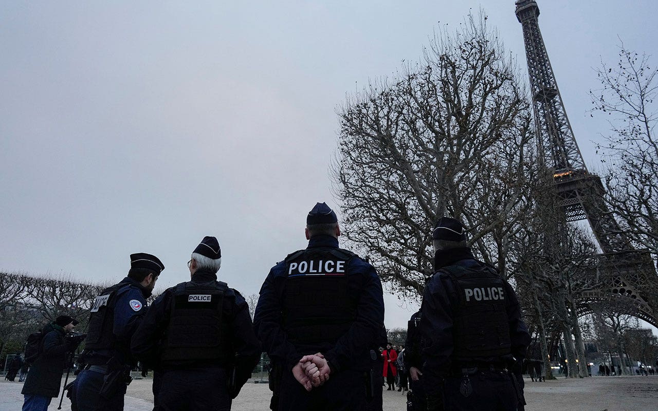 Paris-Police.jpg