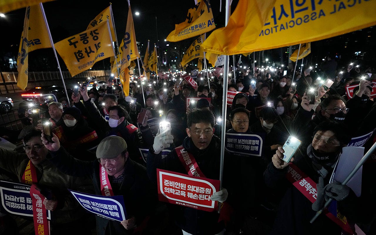 South-Korea-Rally.jpg