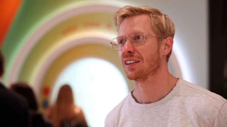 Steve-Huffman-Reddit-CEO.jpg