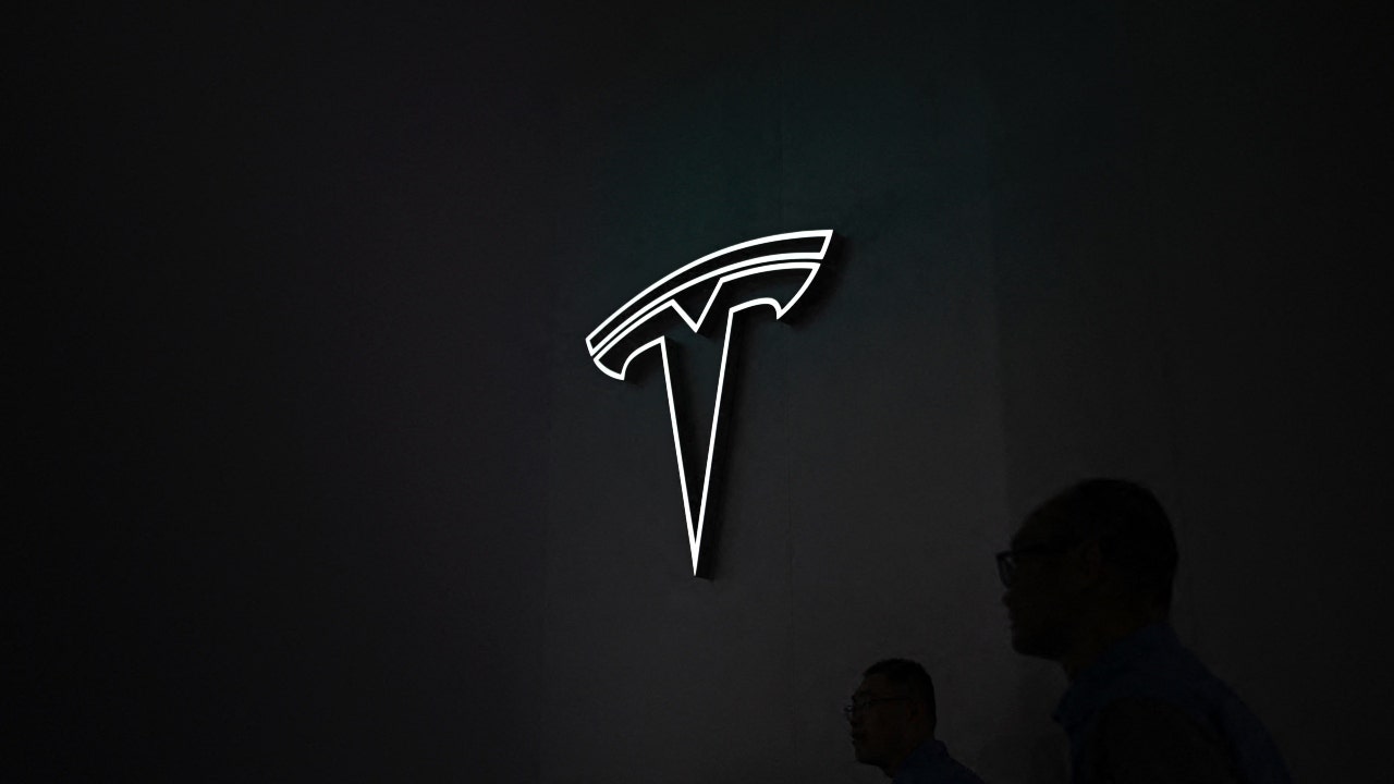 Tesla-Logo.jpg