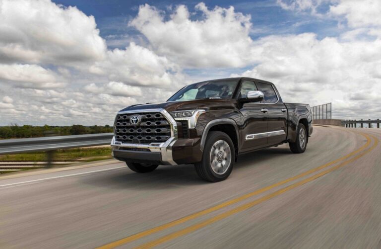 Toyota-Tundra-2023.jpg