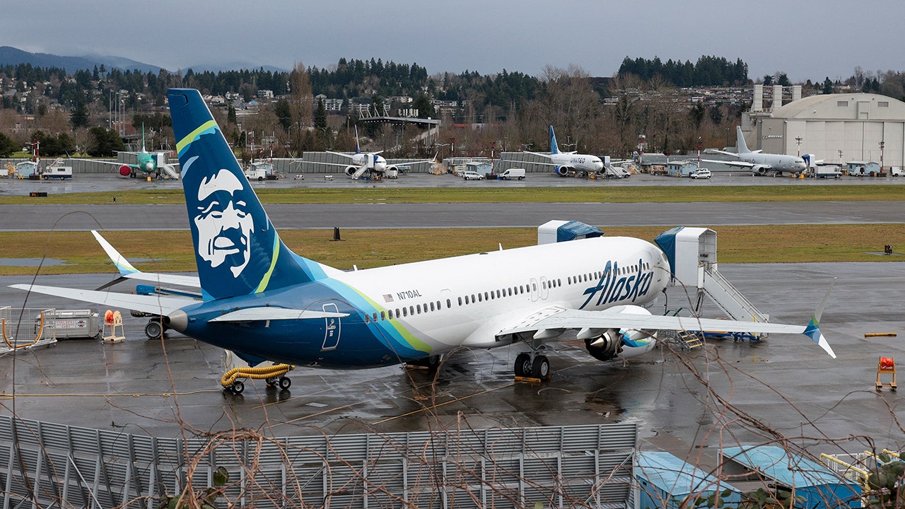 alaska-airlines-boeing-737-max-9.jpg