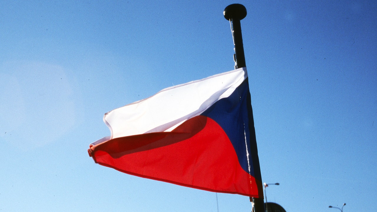 czech_flag.jpg