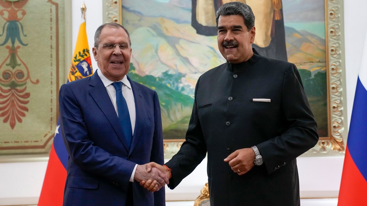 lavrov_maduro.jpg