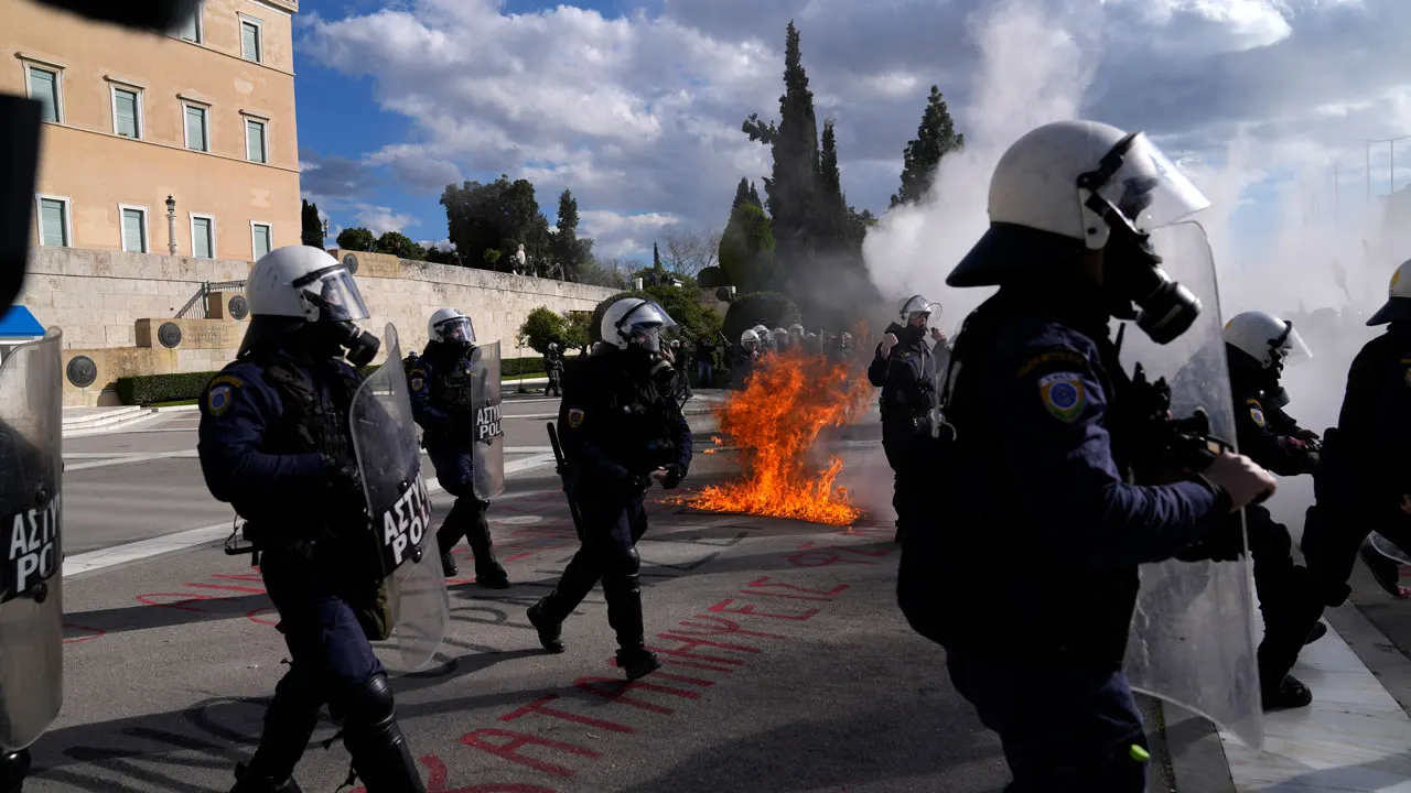 Greece-University-Protest.jpg