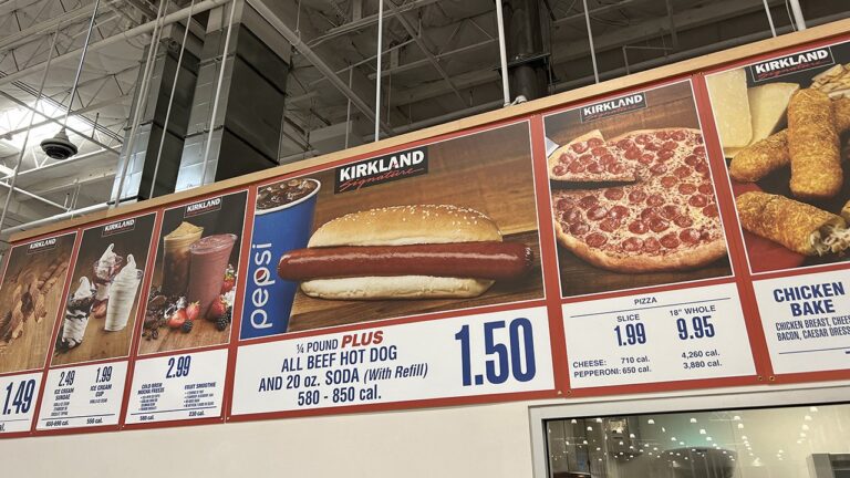 costco-food-court-menu.jpg