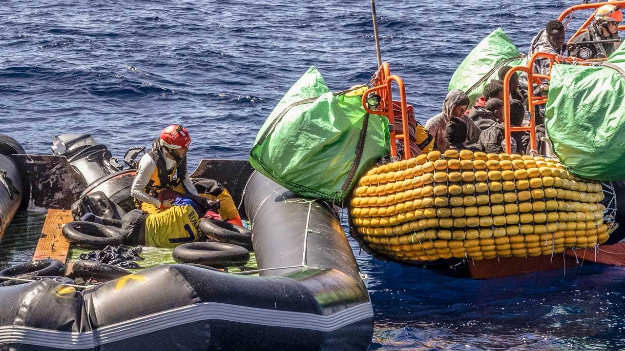 migrants-libya-60-dead-mediterranean-sea.jpg