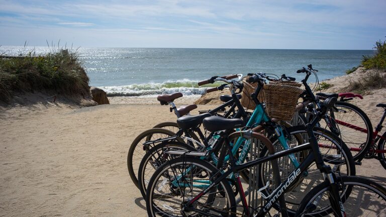 nantucket-bikes.jpg