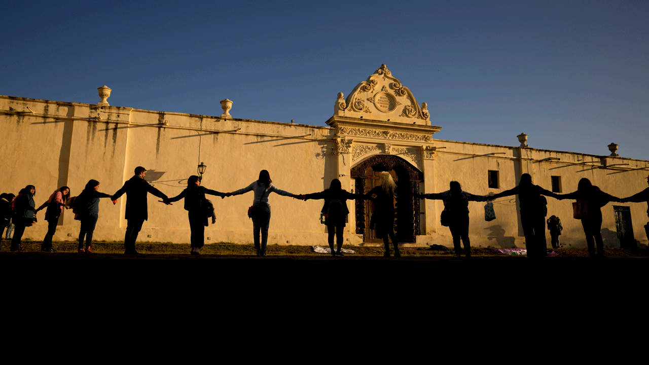 Argentina-Nuns-Gender-Violence.gif