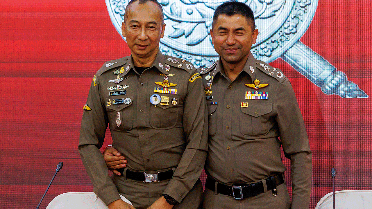 Thai-police.gif