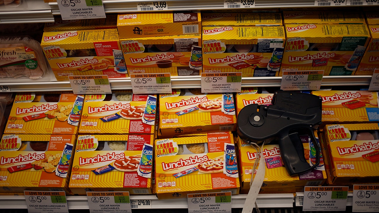 lunchables-grocery-store.jpg