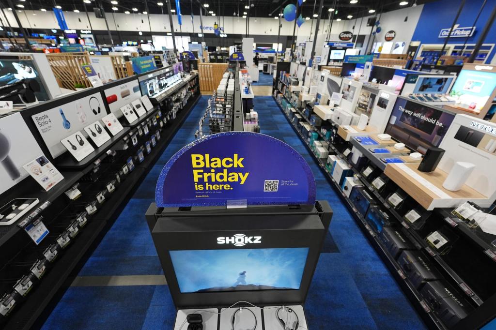 Black_Friday_Explainer_97055.jpg