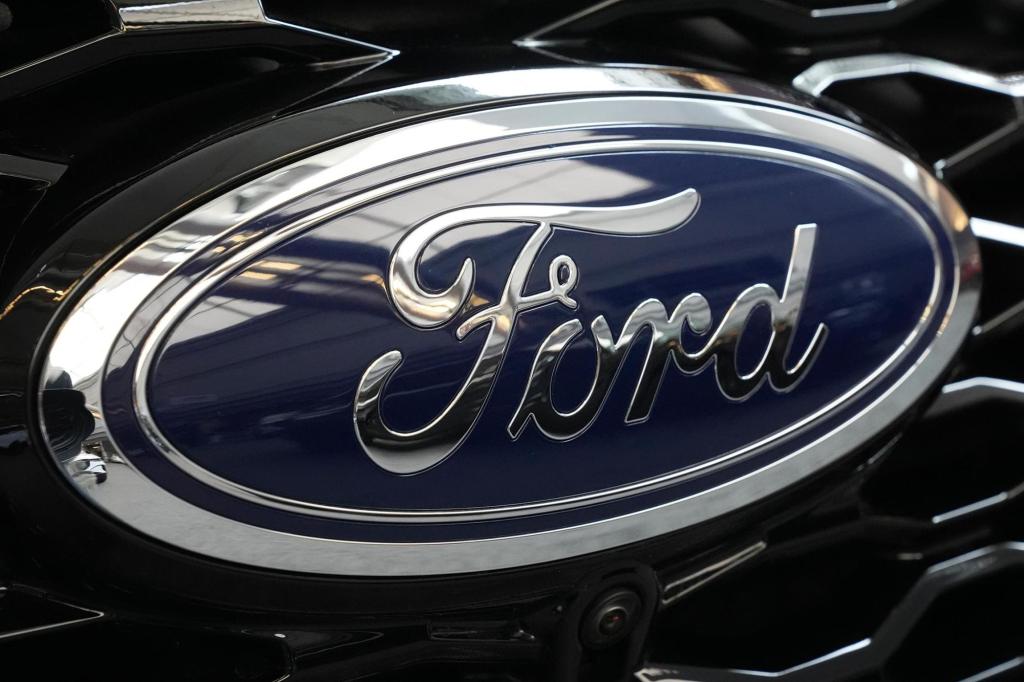 FORD_INVESTIGACION_03052_87bd31.jpg