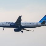 JetBlue-airplane-1.jpg