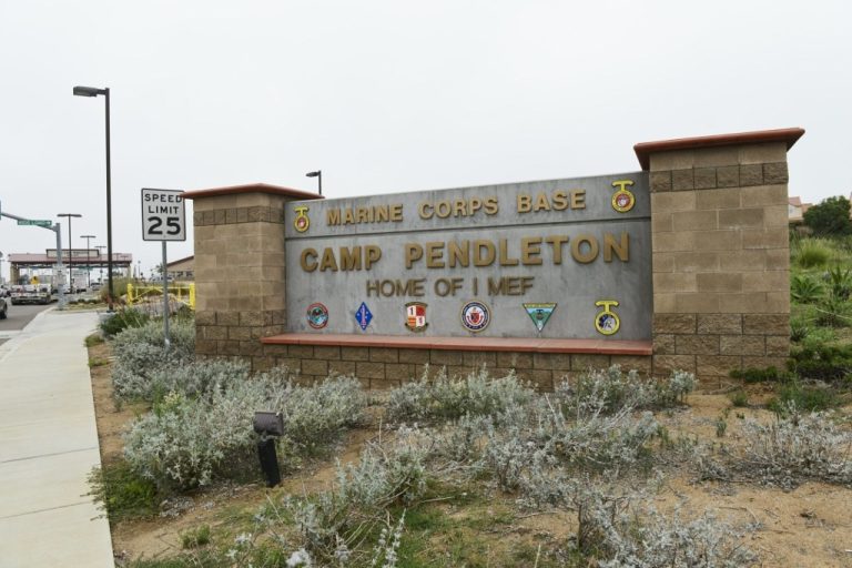 SUT-L-Camp-Pendleton-Sign.jpg