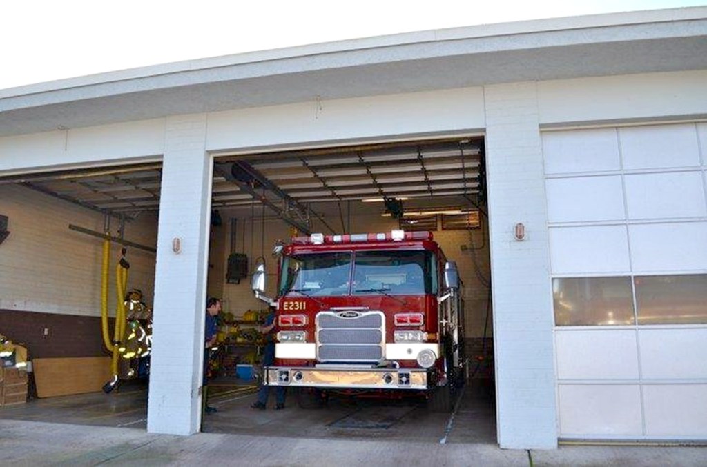 SUT-L-ENCINITAS-FIRESTATION.jpg