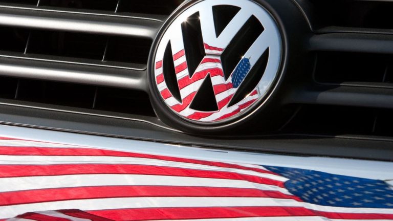 Volkswagen-America-Flag-Reflection.jpg