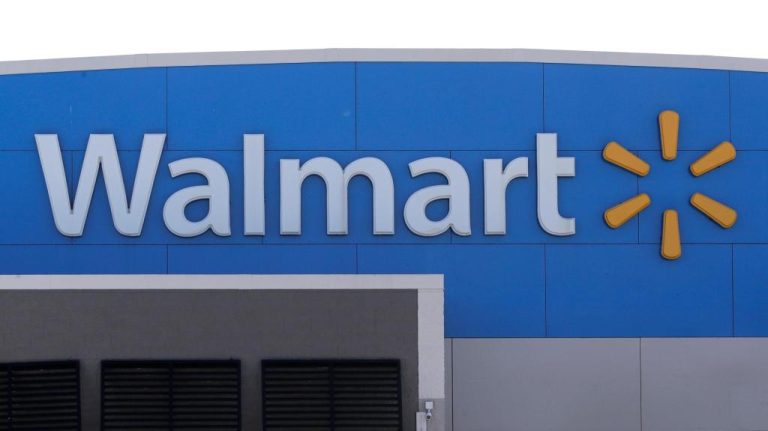 Walmart_DEI_Rollback_89256-4.jpg