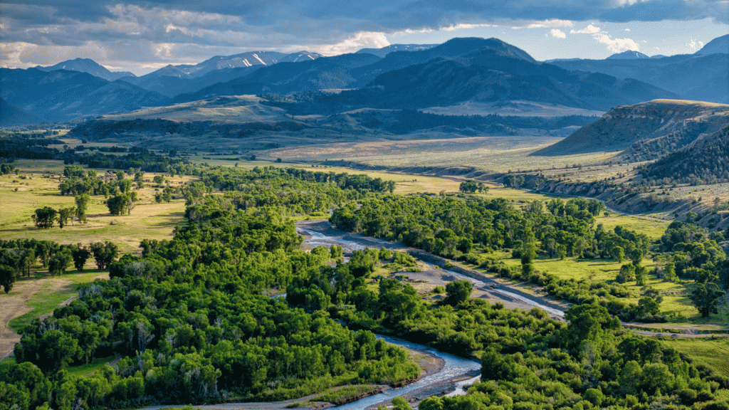 antlers-ranch-wide-view-river-scaled.gif