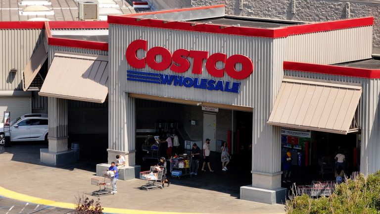 costco-store.jpg