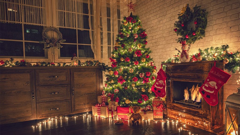 Christmas-Tree-iStock-4.jpg