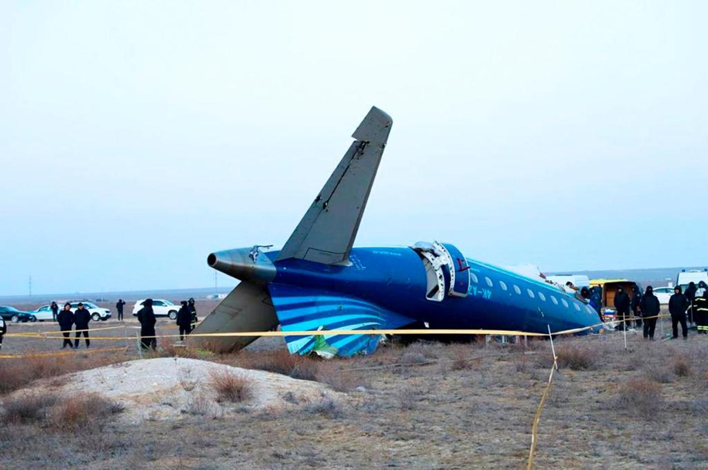 Kazakhstan_Azerbaijan_Airliner_Crash_45228_383005.jpg