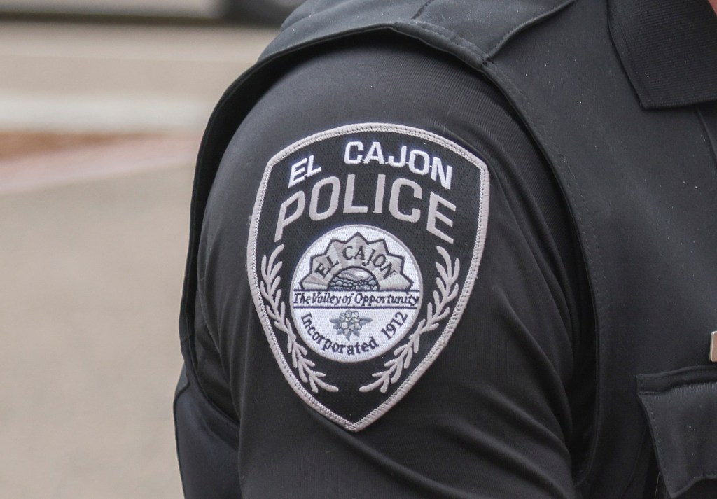 SUT-L-ICON-El-Cajon-police-03.jpg