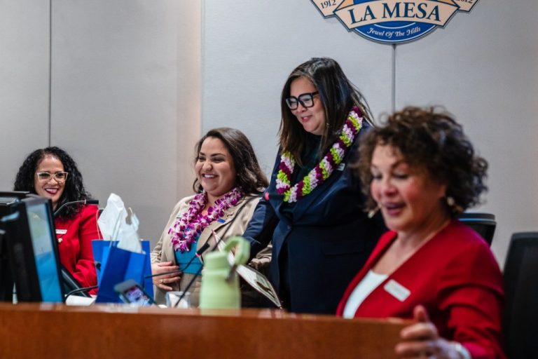 SUT-L-LAMESA-COUNCIL_0014.jpg