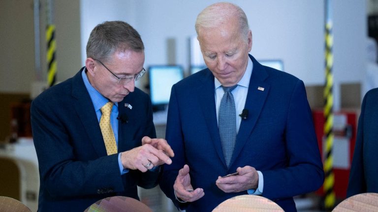 gelsinger-biden.jpg