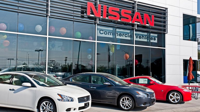 nissan-dealership-iStock.jpg