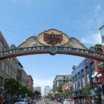 sut-l-gaslamp-1.jpg